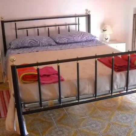 בית הארחה Casa Aurora פאנו