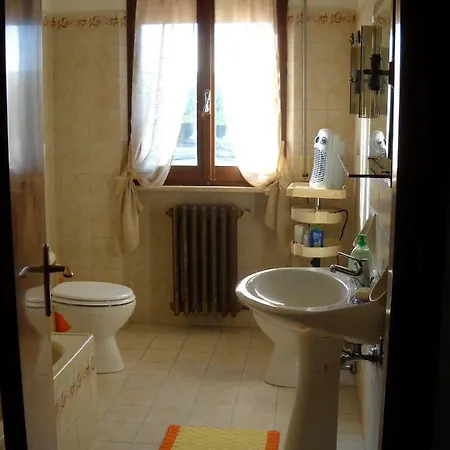 Casa Aurora Pensión Fano (Pesaro and Urbino)